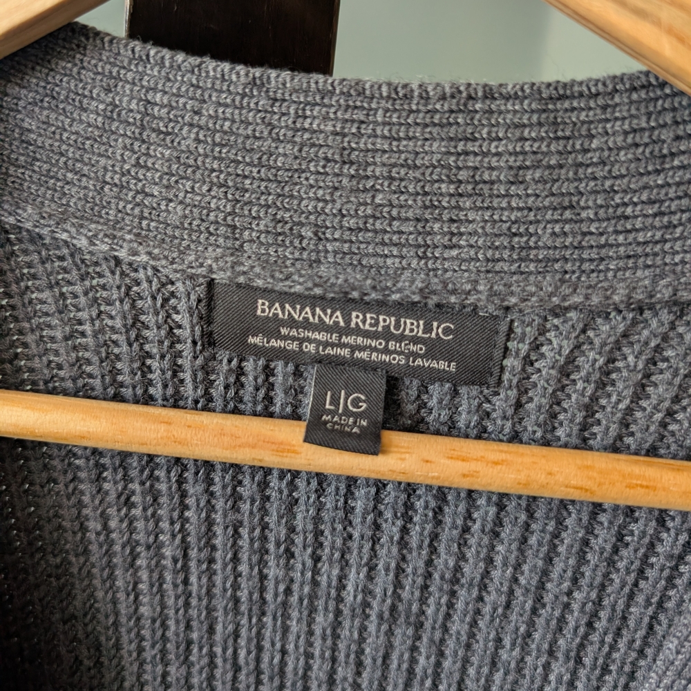 Banana Republic Washable Merino Blend Gray Button-Up Cardigan - Large - Picture 2 of 10